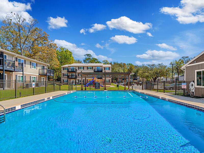 Swimming Pool | Majestic Oaks